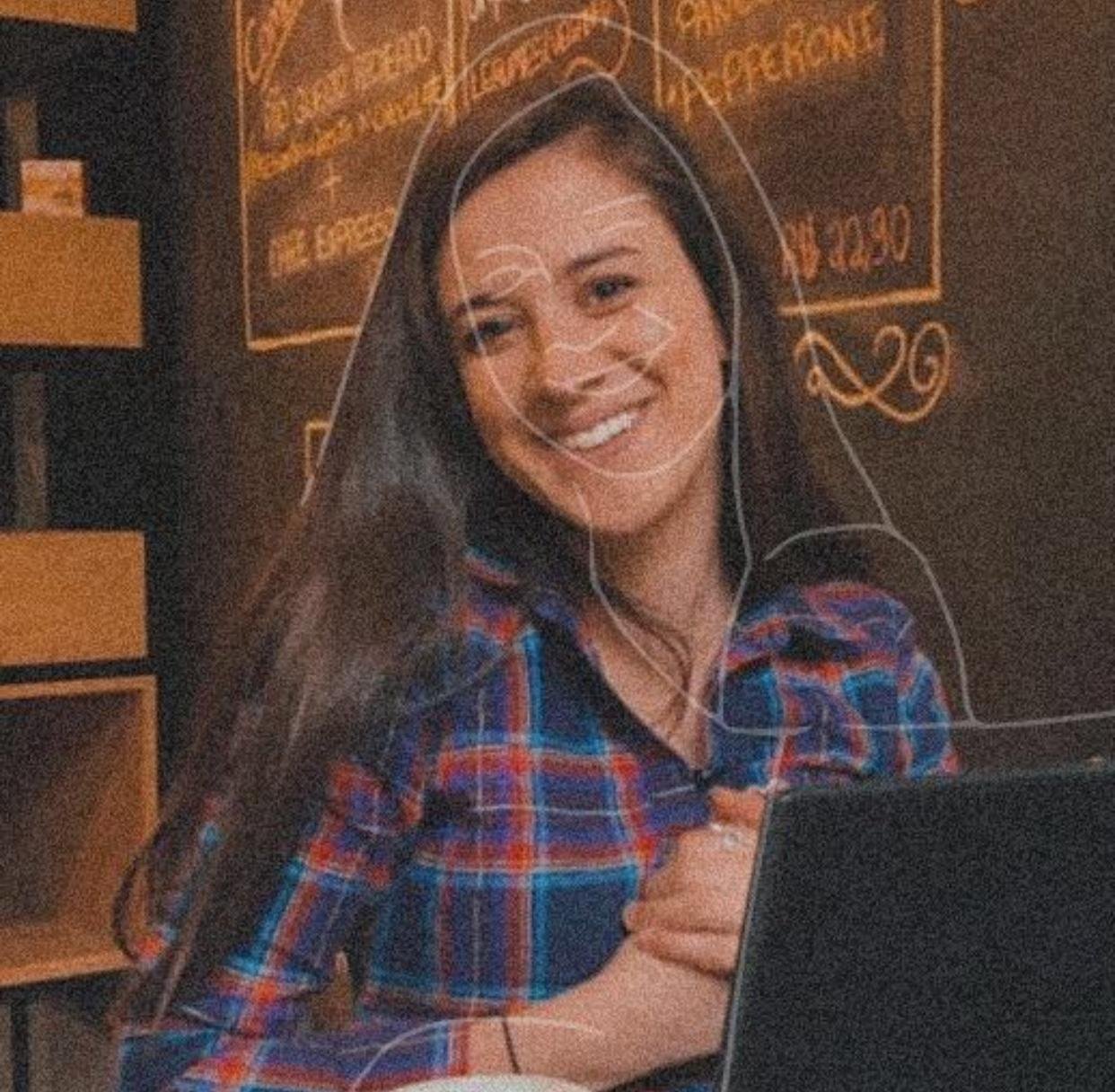 Leandra Castagna | Duo Studio Interativo
